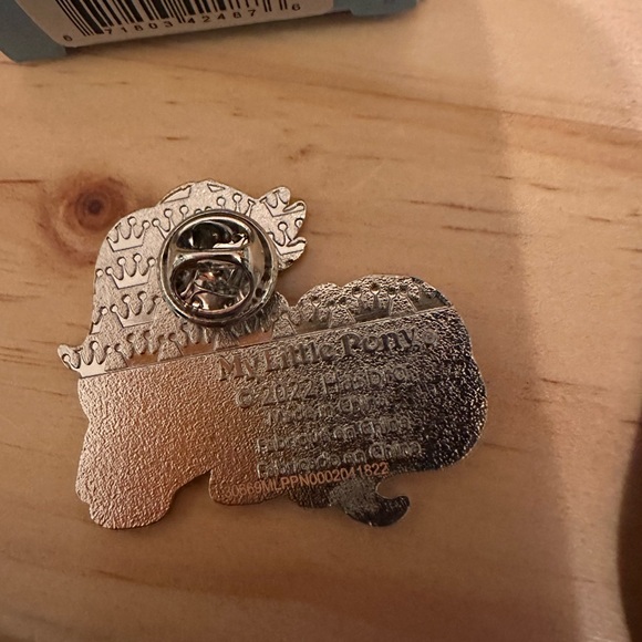 Loungefly My Little Pony Starshine Enamel Pin NWT - Picture 4 of 4